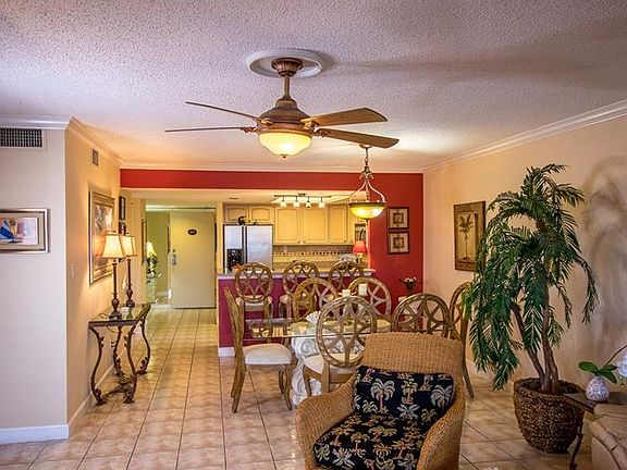 5th image of 1080 W Peppertree Ln APT 207A