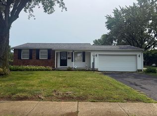 3060 Dunloe Rd, Columbus, OH 43232