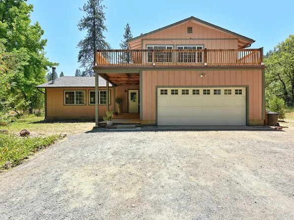 4315 E Evans Creek Rd, Rogue River, OR 97537