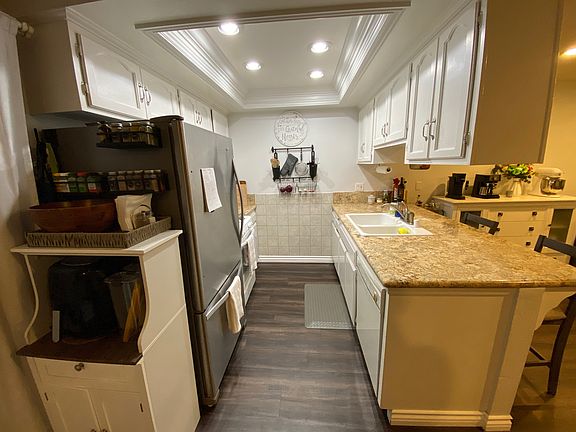 3rd image of 772 W Lambert Rd #129
