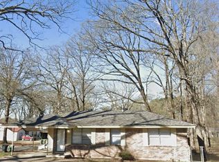9 Southern Oaks Dr, Little Rock, AR 72209
