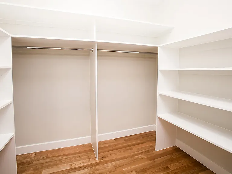 364 W 18th St #3M — Photo 6
