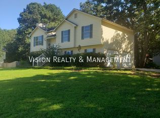 67 Pleasure Dr, Carrollton, GA 30116