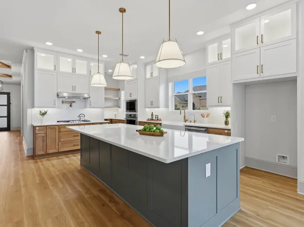 2734 Thunder Creek Dr, Katy, TX 77493