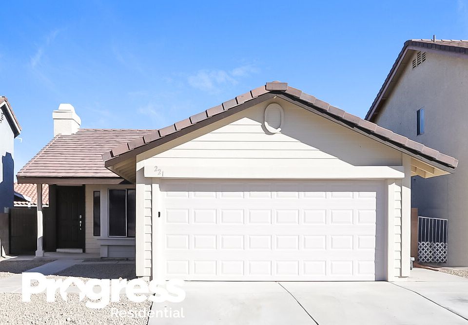 1st image of 221 Moose Ln
