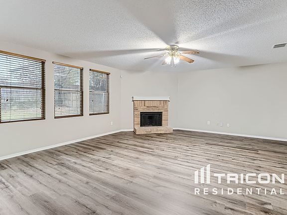 2nd image of 5421 Pandale Valley Dr