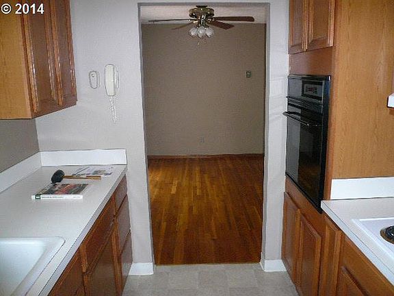 4th image of 5512 NE 46th St