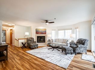 18980 Toldt Woods Dr UNIT 25, Brookfield, WI 53045