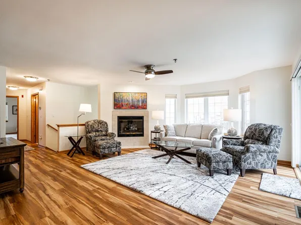 18980 Toldt Woods DRIVE #25, Brookfield, WI 53045