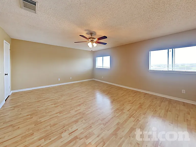 8030 Falcon Meadow Dr — Photo 14