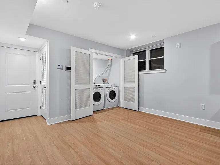 822 N 40th St — Photo 5