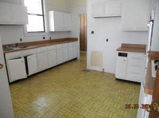915 Poplar St, Helena, AR 72342