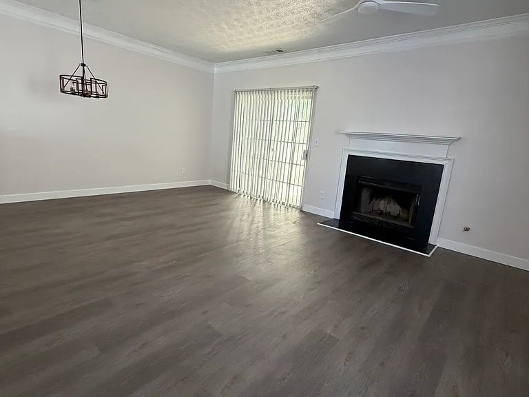 2509 Thorngate Dr — Photo 37