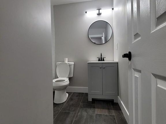 4th image of 8 King St