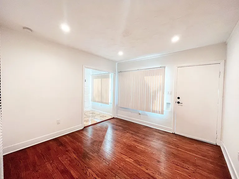 445 1/4 N Occidental Blvd #445-1/4A — Photo 5