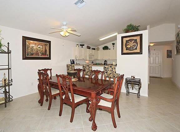 4th image of 11059 Lancewood St