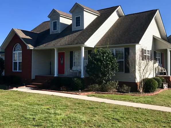935 Miller Dr, Boaz, AL 35957