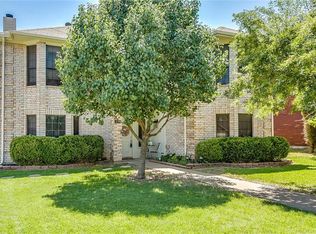 616 Reeves Ln, Kennedale, TX 76060