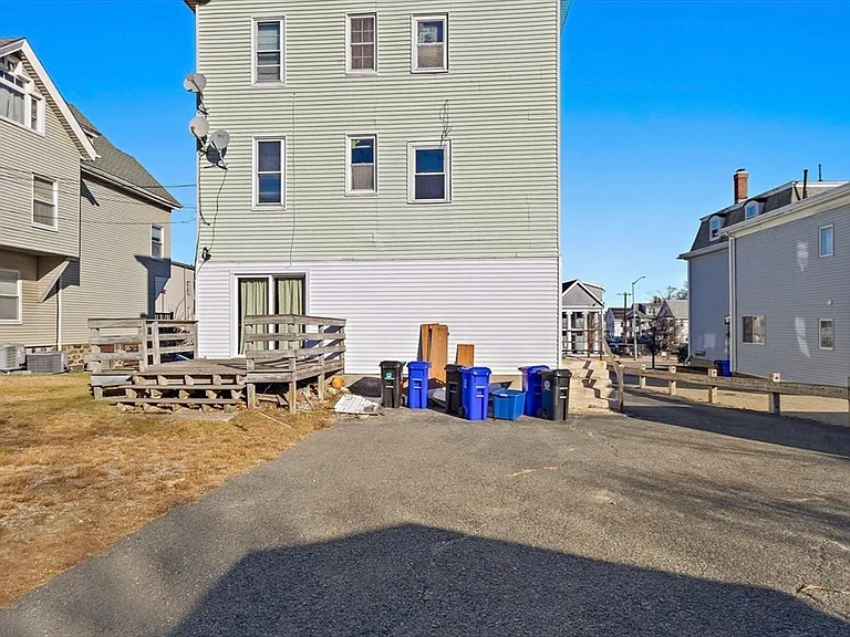 403 Ferry St #2 — Photo 16