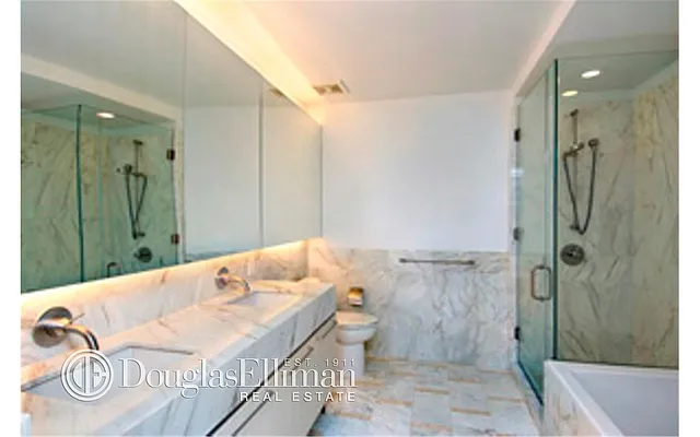 Rented by Douglas Elliman | media 28