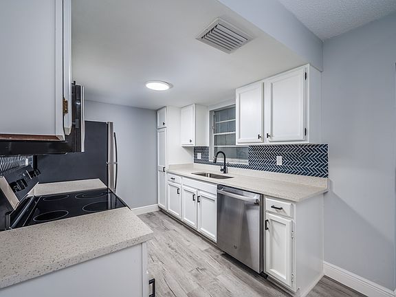 4th image of 308 55th St W