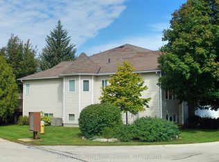 111 Ellen Ln, Collingwood, ON L9Y 4W4