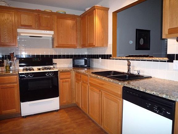 3rd image of 1025 Sweet Melissa Dr
