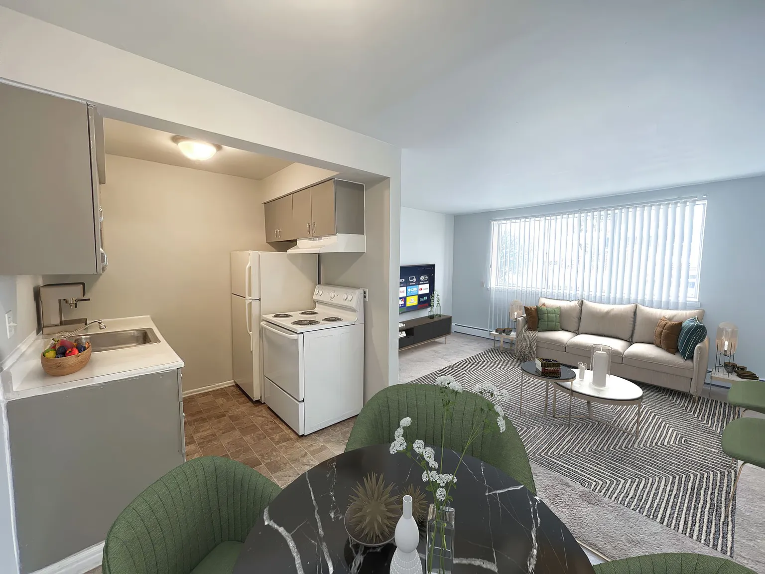 Stacey Ann Apartments — Photo 2