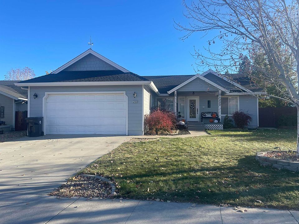 1st image of 1200 Shadow Mountain Dr