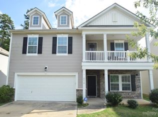 6610 Bluegill Rd, Charlotte, NC 28216