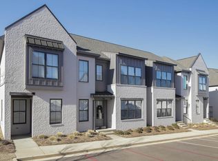 346 Stillwater Ln, Oxford, MS 38655