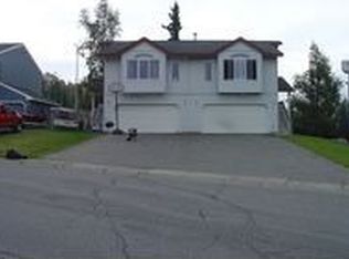 1561 Elcadore Dr, Anchorage, AK 99507