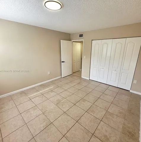 The Greens At Doral Condo — Photo 4