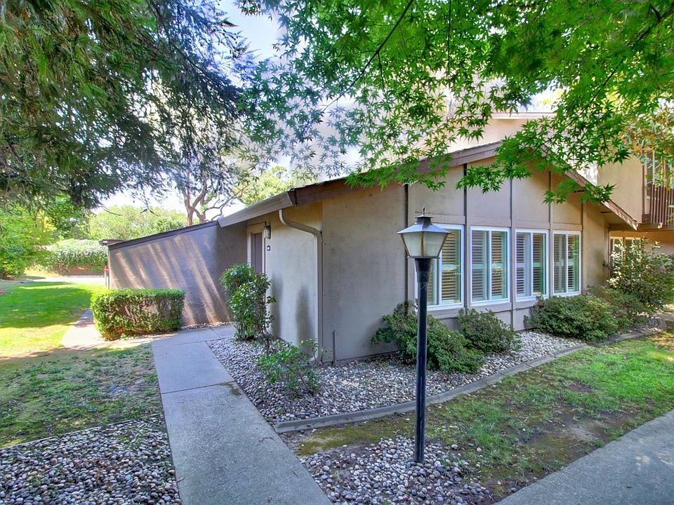 1st image of A 8607 La Riviera Dr