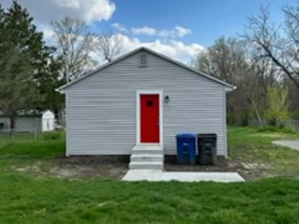 504 Hackley Ave, Des Moines, IA 50315