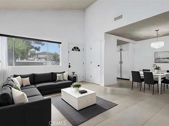 4th image of 900 W Sierra Madre Ave APT 44