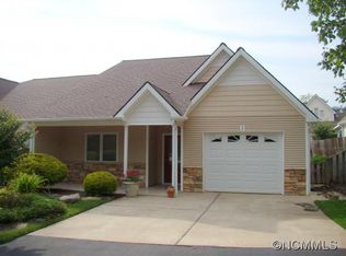 3 Honeycomb Cir, Swannanoa, NC 28778