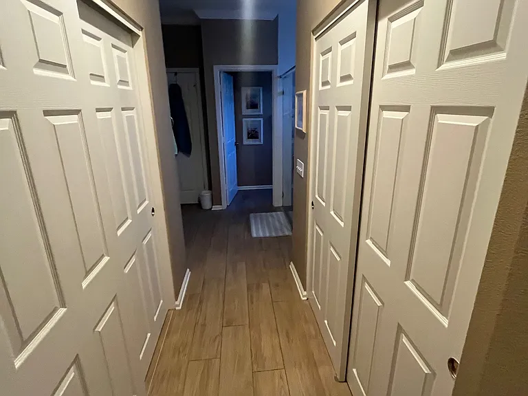 93 Coburn Dr W — Photo 21