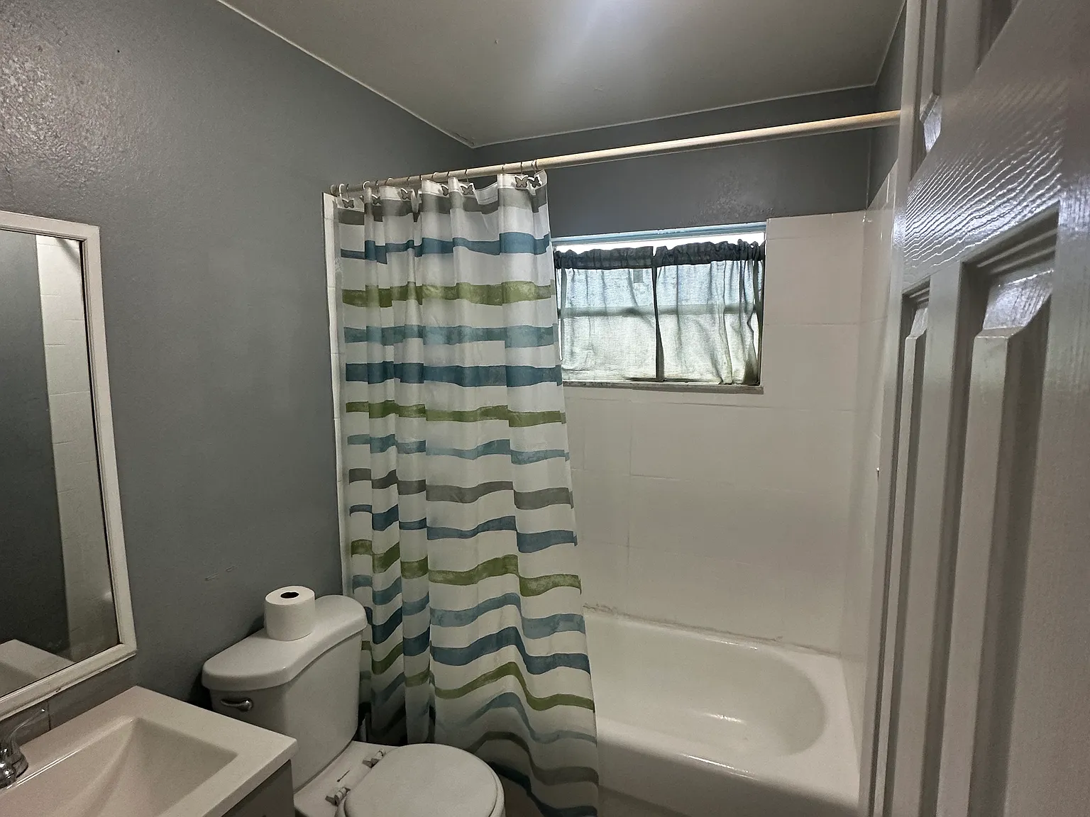 2 bed, 940 sqft, $1,500 — Photo 4