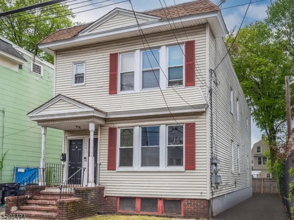 779 S 16th St, Newark, NJ 07103