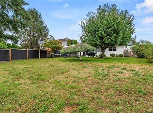 1920 Cheviot Rd, Campbell River, BC V9H1R4