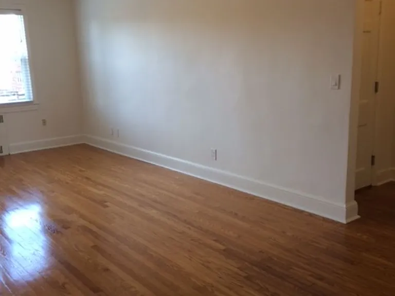 684 Farmington Ave #4-6 — Photo 5