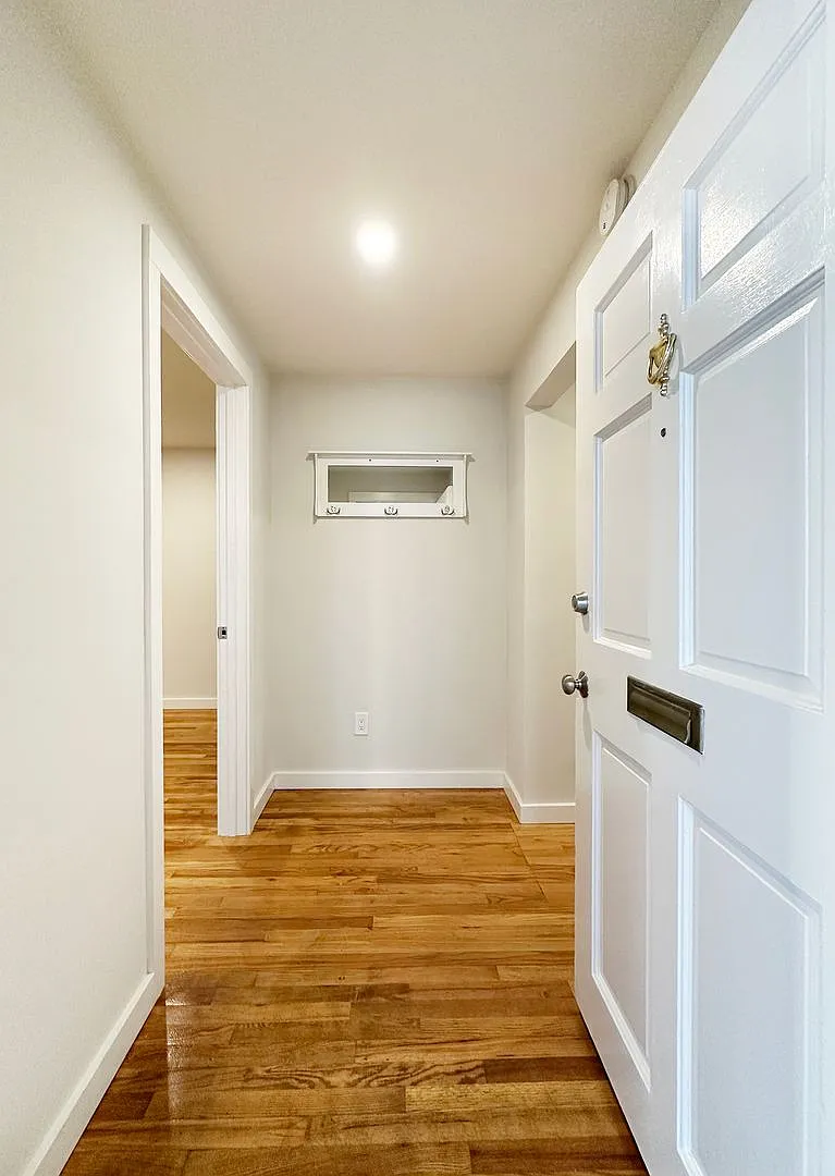 1Bd/1Ba Seattle Duplex — Photo 2