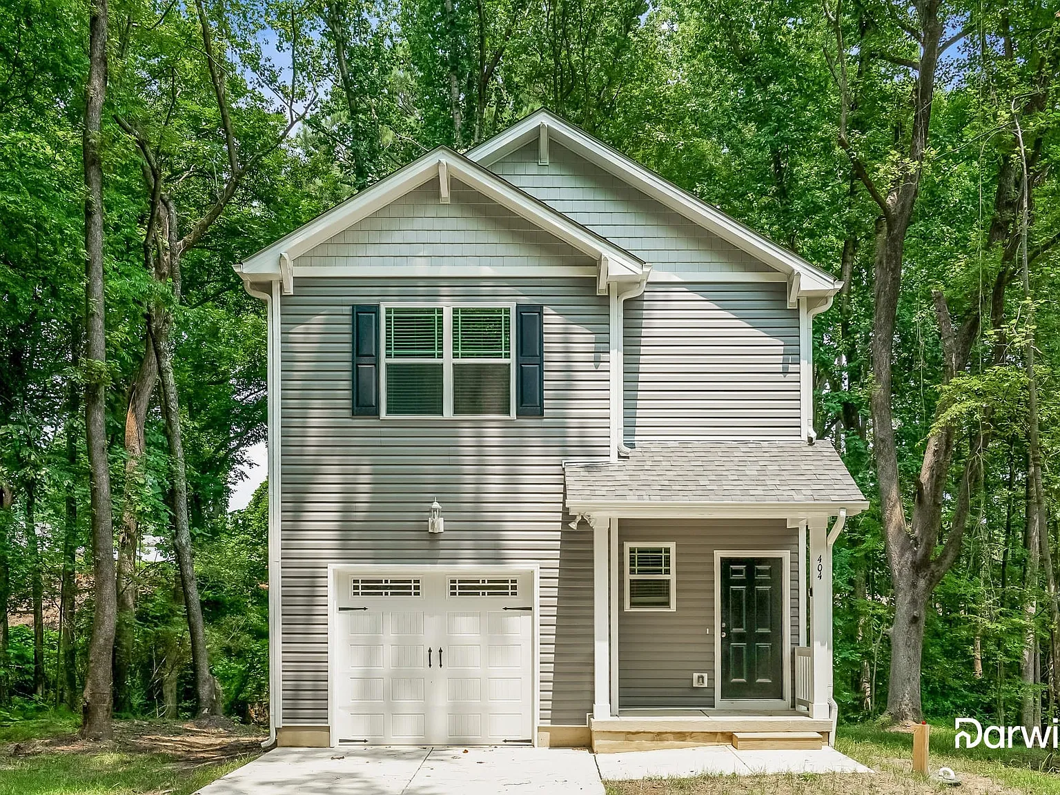 3 bed, 2.5 bath, 1642 sqft, $2,025 — Photo 1