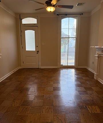 2nd image of 2327 Dauphine St