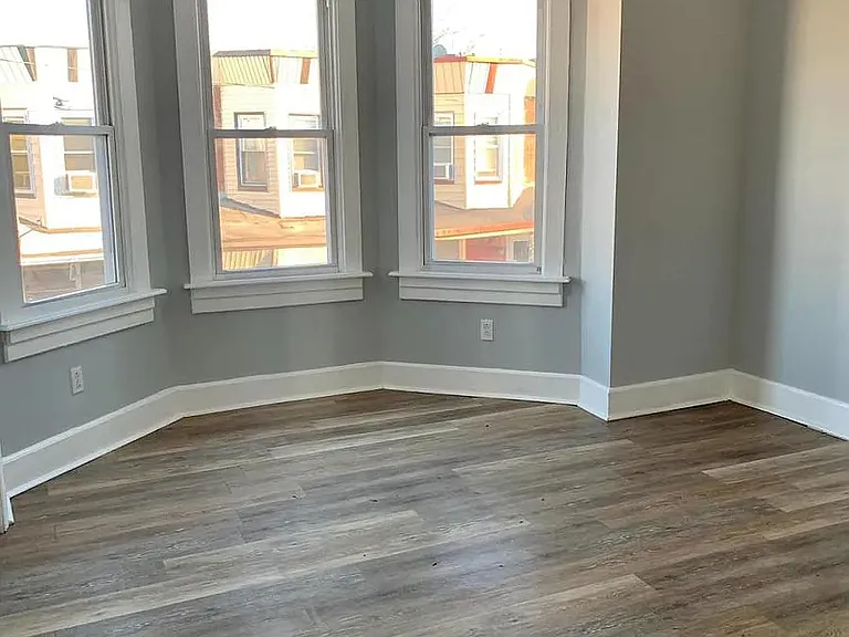 918 S Cecil St #1 — Photo 5