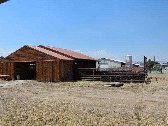 3rd image of 1411 M Rd