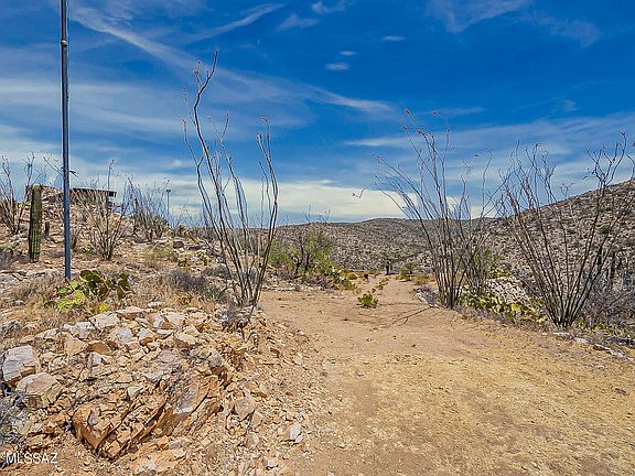 3rd image of 27500 N Cochie Canyon Trl