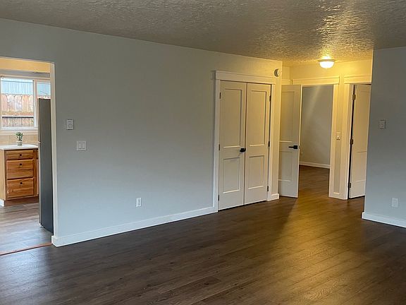4th image of 8605 N Hurst Ave #8605