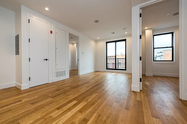 Rented by Nooklyn NYC LLC | media 8